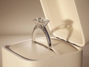Things-to-Know-Before-Buying-an-Engagement-Ring