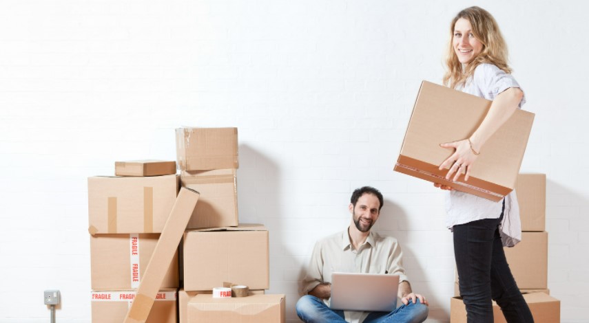 Tips You Need to Know for a Stress-free House Move in 2022 - Declutter And Pack In Advance